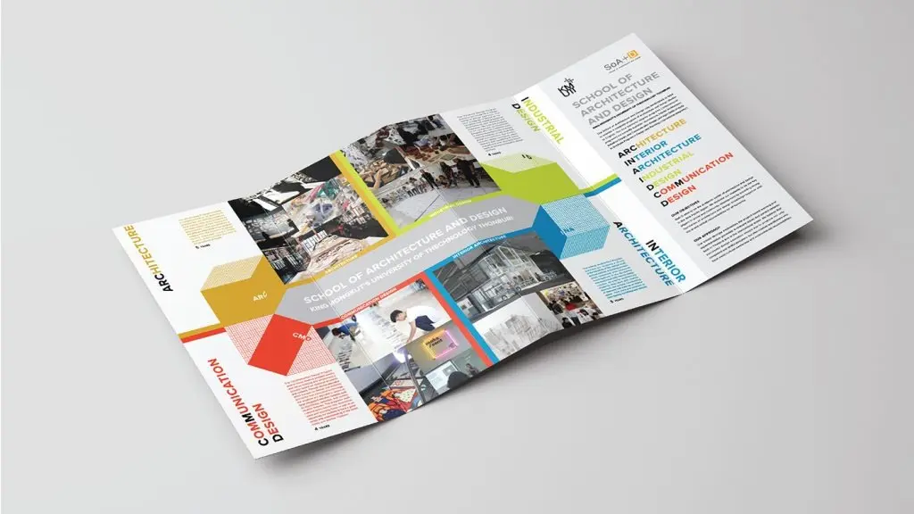 Polidípticos (50, 46.2 x 28 cm)